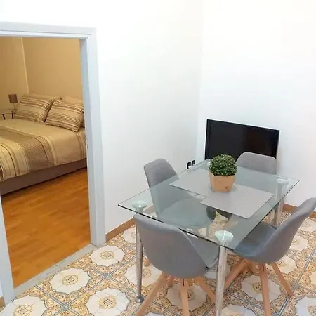 Modern With Sea View In 40 M² Daire *