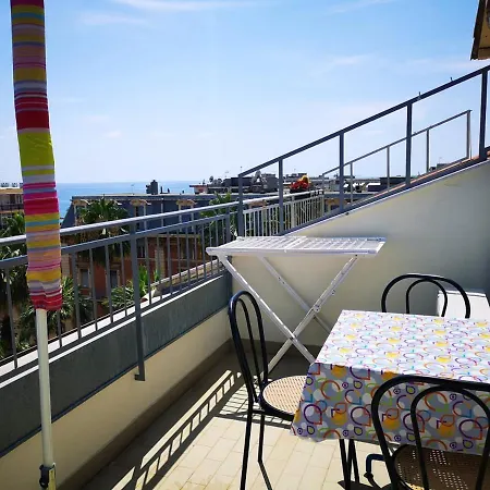 Modern With Sea View In 40 M² Daire